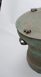 十二芒四蛙双兽铜鼓